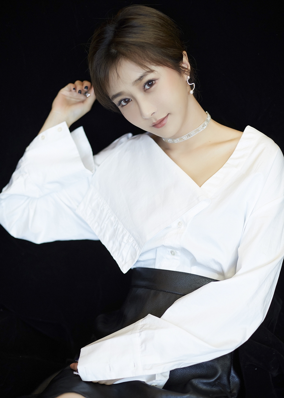 金牛座女生陈冰黑白配迷人写真图片 7