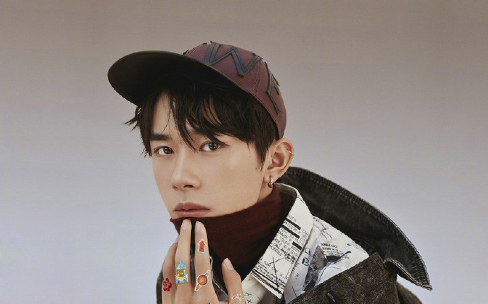 射手座男生易烊千玺时尚杂志写真 8