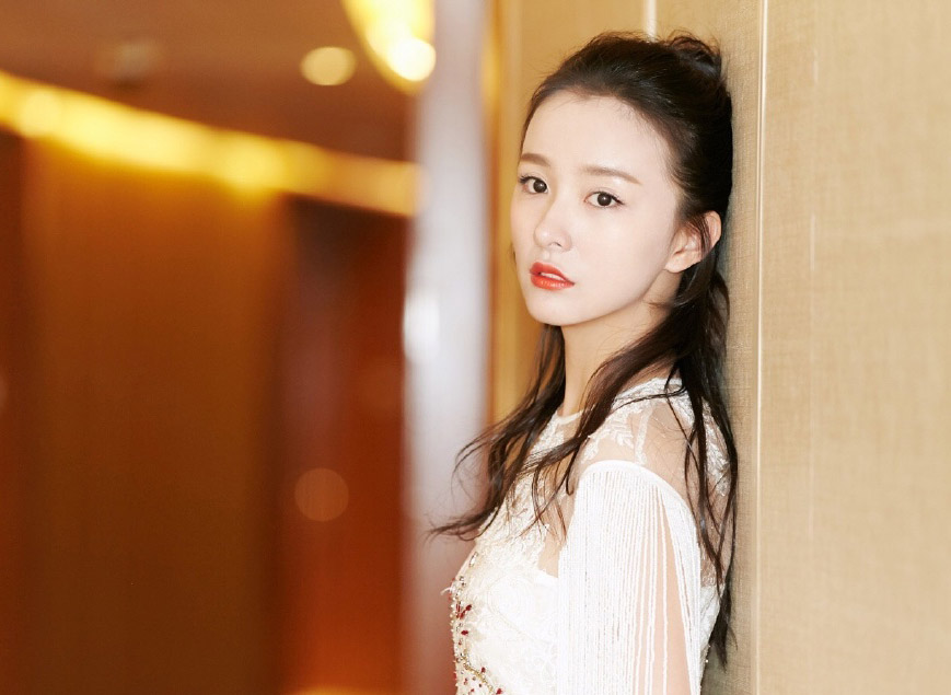 95后美女明星姜瑞佳活动甜美私照高清图片 4