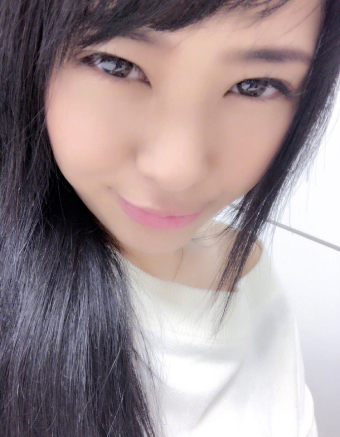 日韩女优苍井空甜美自拍写真图片 3