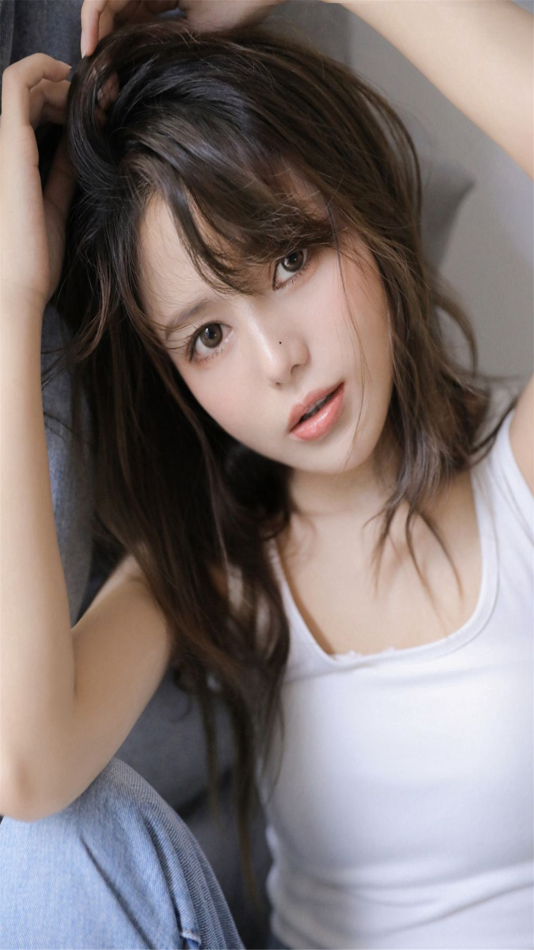 清纯美女背心诱惑高清图片 10