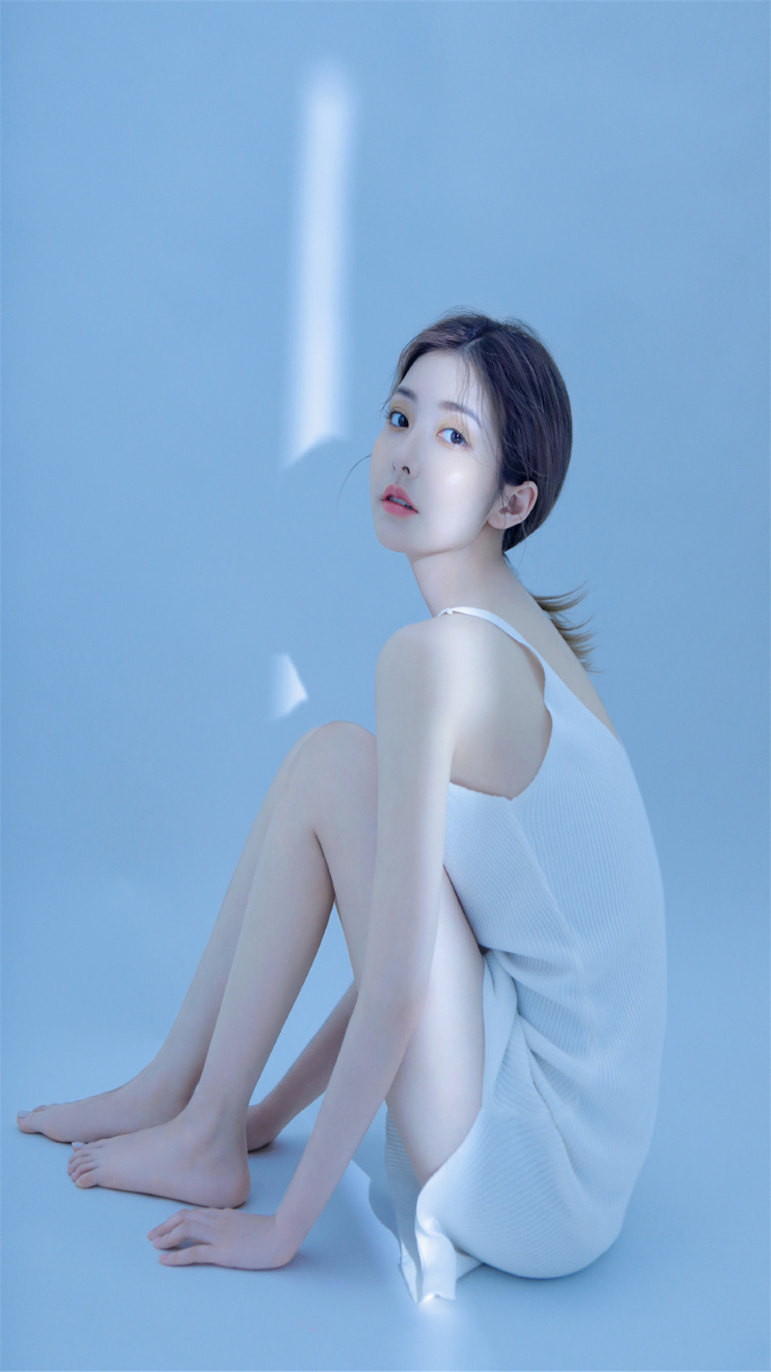 性感美女白皙皮肤高清手机壁纸 8