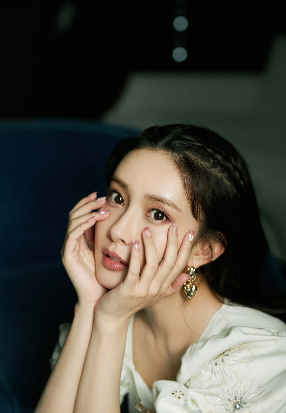 射手座美女明星孟子义复古甜美写真图片 5