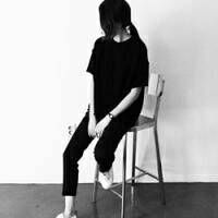 暖色调的治愈系头像女 5