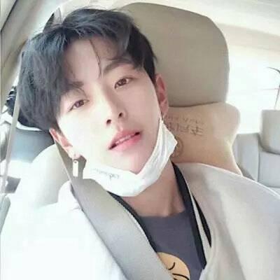 帅哥图片头像阳光真人 4