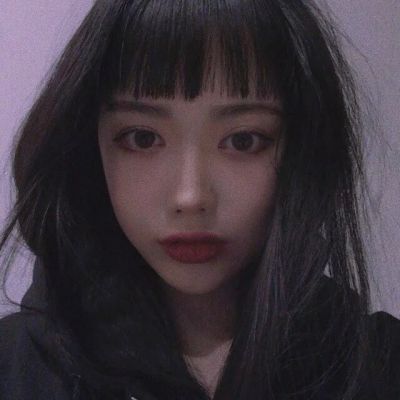 冷漠头像女伤感抽烟 8