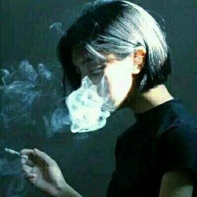 微信头像女2023最新款短发 2
