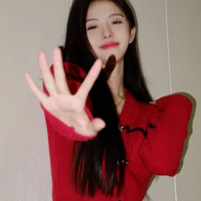 超好看的头像女生可保存 3
