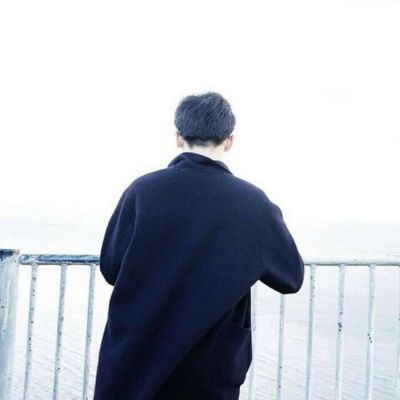 男生头像手机遮脸 1
