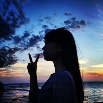 女生头像ins高级质感背影侧脸 8