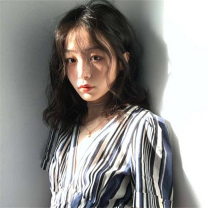女人游戏网名男生