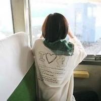 微信头像女背影短发 8