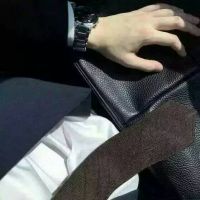 又野性又撩人的头像男 5