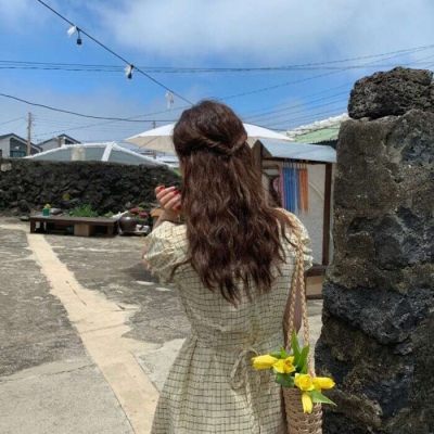 微信图片大全头像2023女背影 8