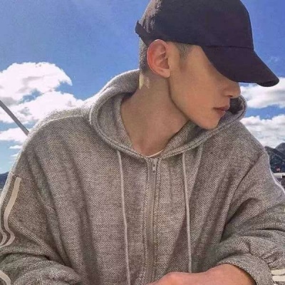 撩人头像男高冷帅气 4