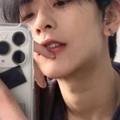 撩人头像男高冷帅气 5