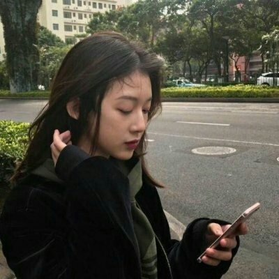休闲头像女生简单气质 8