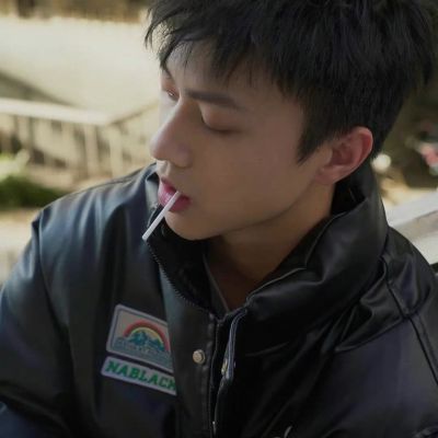 小众ins风男头像 1