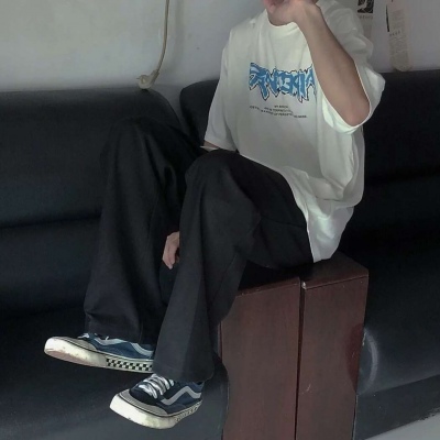 好看的头像图片低调 2