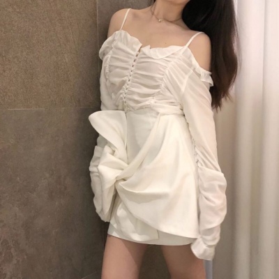 女生头像部位仙气锁骨
