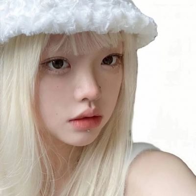 网红女图头像 3