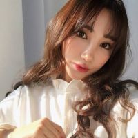 现在最火的两个字网名女生