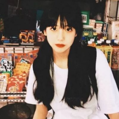 小众高级复古头像