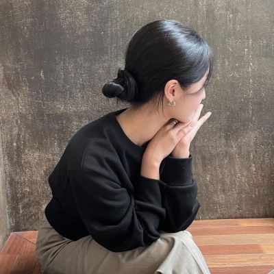 头像壁纸高清全屏简约 10