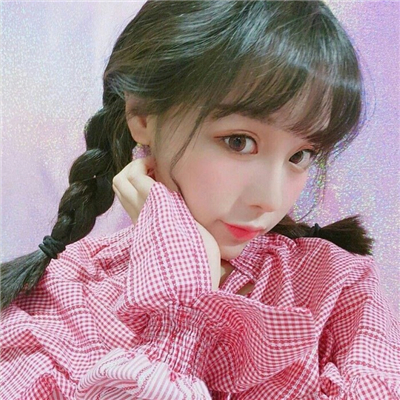 粉色萝莉头像 3