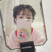 部位女头像锁骨露肩 7