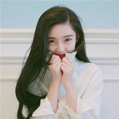 头像阳光积极向上女生 2