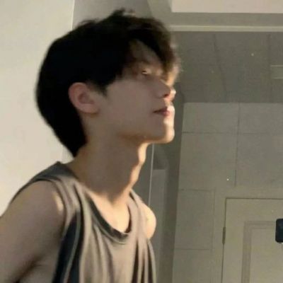 帅哥头像真人头像奶