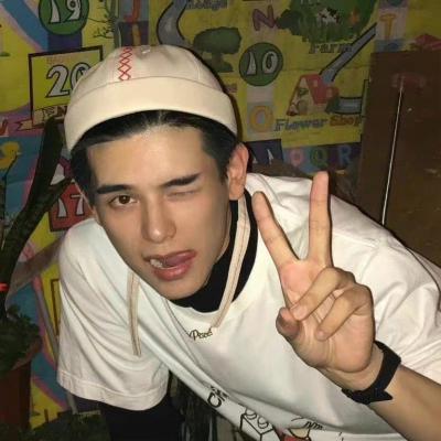 ins风高级男头像