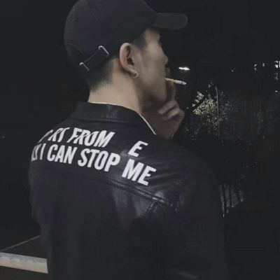2023最新微信头像男 4