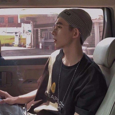 好看的头像图片男现实 2