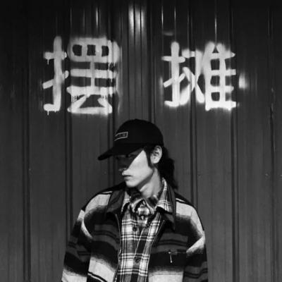 头像ins高级质感干净男生 3