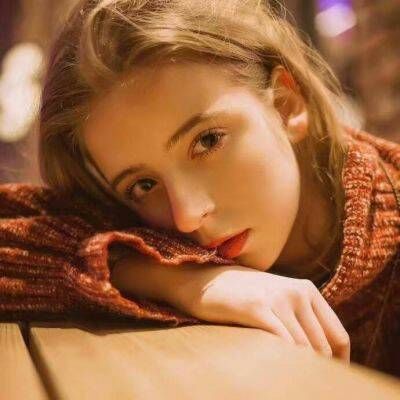 欧美头像ins高级 高冷女 4