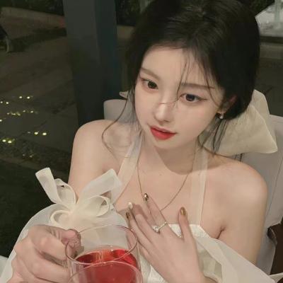 好看的头像霸气冷酷女 7