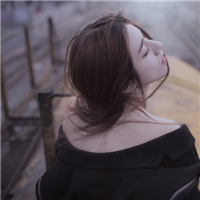 头像女图片伤感模糊背影 6