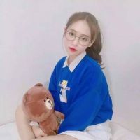 背后头像女 5