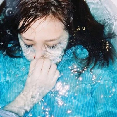 超级好看的蓝色系女生头像 1