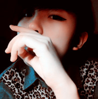 休闲搭配的头像 2