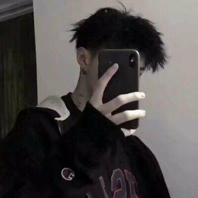 头像男伤感图片 9