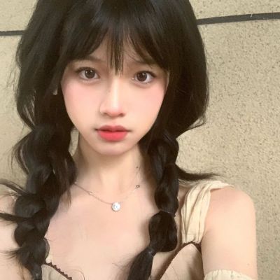 2023年最火的真人女生头像