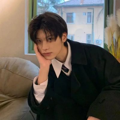 治愈系头像男真人 5