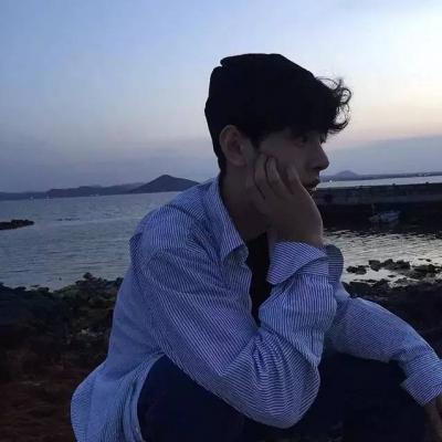 梁姓微信个性头像图片 7