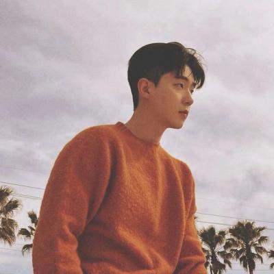 头像男ins高级质感真人不露脸 2