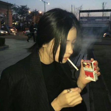 网名头像霸气高冷女 4