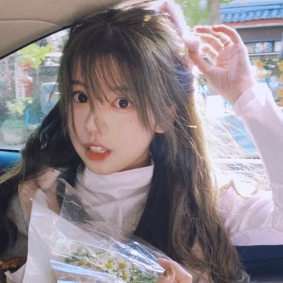 头像女高级质感小众 2