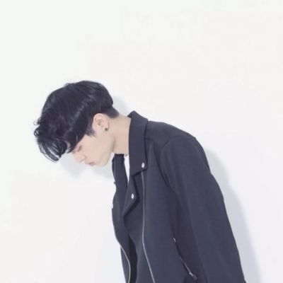 休闲搭配头像图片 3